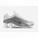 NIKE Shox R4 White NIKE