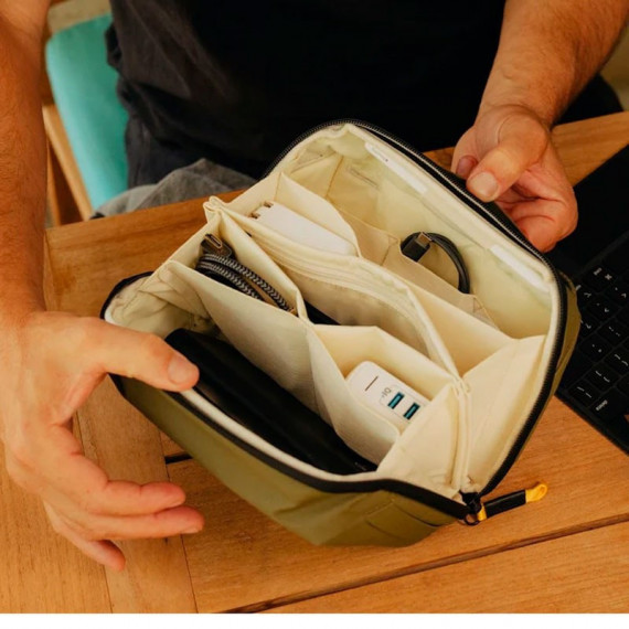 PEAK DESIGN Tech Pouch Kelp - Guanxe Atlantic Marketplace