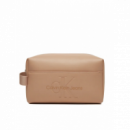 Neceser Calvin Klein rosa empolvado