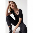 camisetas mujer Camiseta Salsa Jeans de Mujer con Escote Asimétrico