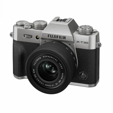 C&aacute;mara Fujifilm XT30 III + Objetivo XF 13-33mm F3.5-5.6 OIS Plata