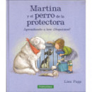 Martina y el perro de la protectora