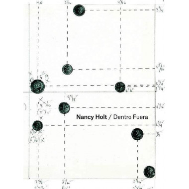 NANCY HOLT / DENTRO FUERA