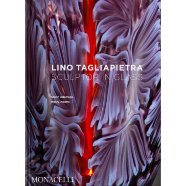 LINO TAGLIAPIETRA SCULPTOR IN GLASS
