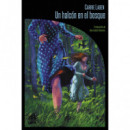 UN HALCON EN EL BOSQUE