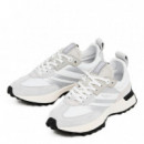 Zapatillas con detalles en ante