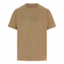 Camiseta con logo bordado