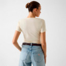 Camiseta con logo de triángulo