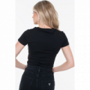 Camiseta Guess negra logotipo flores