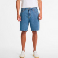 Vaqueros cortos modelo regular