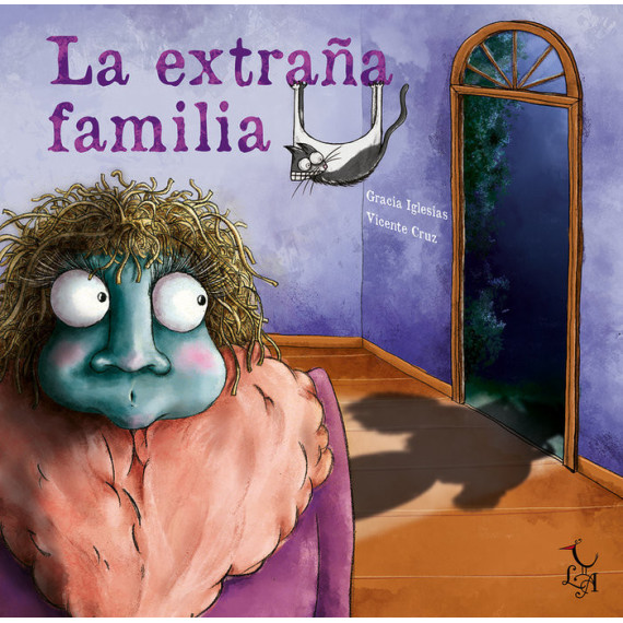 LA EXTRA�A FAMILIA