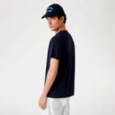 Camiseta con logotipo bordado