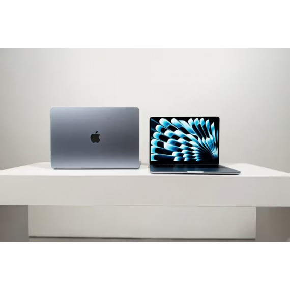 Macbook Air M4 16GB Ram 256GB Silver 13" Pulgadas  APPLE