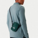 Bandolera Bold Logo Nylon Slim Reporter  CALVIN KLEIN