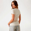 Camiseta Logotipo Triángulo Floral  GUESS