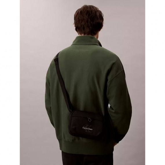 Bold Camera Bag Black  CALVIN KLEIN