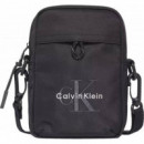 Bold Logo Nylon Slim Reporter Black  CALVIN KLEIN