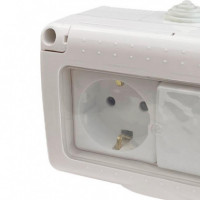 Enchufe Estanco 1 Toma + Interruptor PAMACON