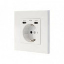 Enchufe de Pared NANOCABLE Schuko con 1XUSB-C Qc 3.0 y 1XUSB-C Pd 20W Blanco (10.35.0012)