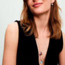 Charm Mini Medallón Grabable PANDORA Me Rojo 793389C01