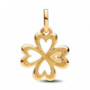 Charm Medallón Corazón Trébol de Cuatro Hojas PANDORA Me 763034C01