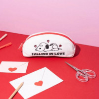 Estuche Snoopy "Falling in love"  San Valentin