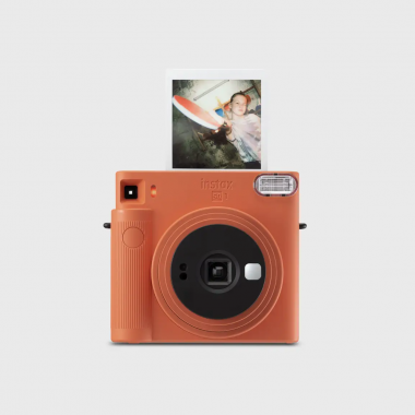 C&aacute;mara instant&aacute;nea Instax Square SQ1 Terracotta orange