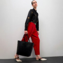 Bolso Shopper desestructurado pespuntes monograma