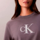 Camisa clásica con monograma de lentejuelas