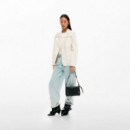 Bolso mediano logo charm