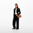 Bolso mediano logo charm