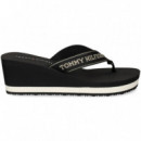 FLIP FLOP CON CUÑA CINTA NEGRO