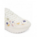 VINSA4 White Multi  GUESS