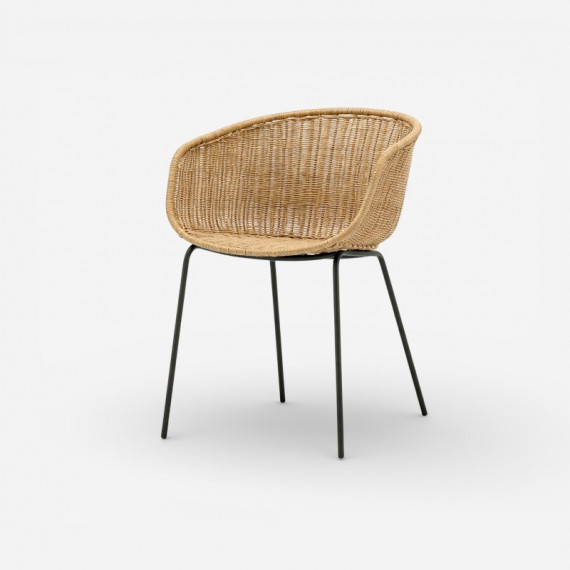 Silla de Exterior Natura en Ratán Color Natural con Estructura de Acero Negro Essentials®  ESSENTIALS