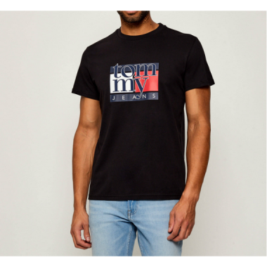 Camiseta TOMMY JEANS Flag Negra