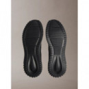 Zapatillas ultraligeras de malla transpirable de Calvin Klein