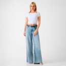 Top de Punto Recortado  GUESS