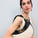 Bolso Hobo Efecto Piel y Canvas Bicolor  LOLA CASADEMUNT