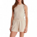 Top Clara sin Mangas  GUESS