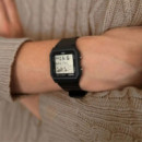 CASIO LF-30W-1A Reloj Digital Unisex - World Time - 5 Alarmas - Cronómetro - Resina Negra