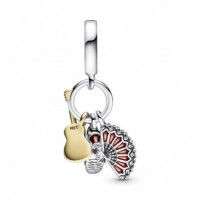 PANDORA Moments Flamenco & Abanico Charm Colgante en Plata de Ley y Oro de 14K Guitarra Española, Zapato 760765C01