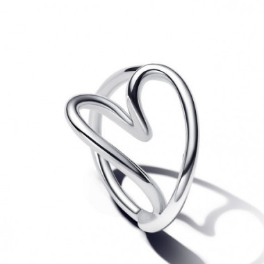 PANDORA Anillo en Plata de Ley Coraz&oacute;n Forma Org&aacute;nica 193288C00