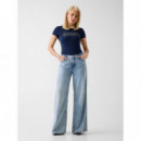 Camiseta con Logotipo de Encaje y Corte Slim de GUESS