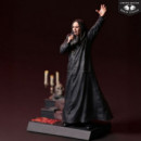 Estatua Ozzy Osbourne 1/10  MC FARLANE TOYS