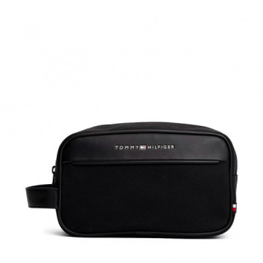 Neceser con paneles mixtos y logo met&aacute;lico