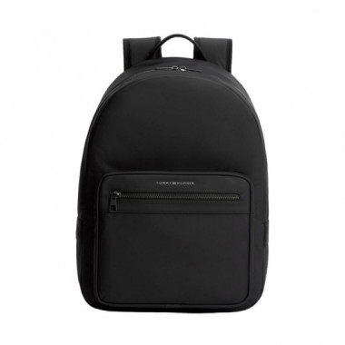 Mochila con logo met&aacute;lico