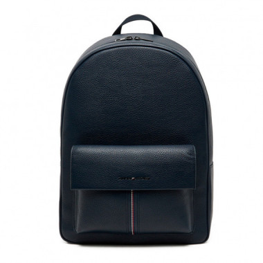 Mochila texturizada con bolsillo de solapa