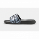 NIKE Victori One Black Or Grey NIKE