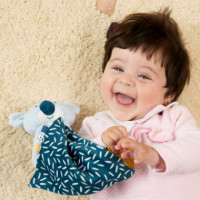 Pack de Regalo Dou Dou y Sonajero Koala MINILAND