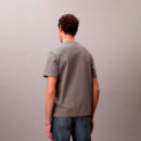 Camiseta con logo NYC bordado